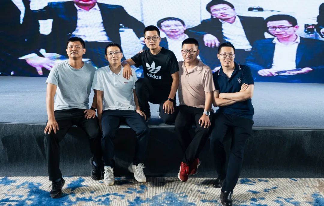 UB8���ι���