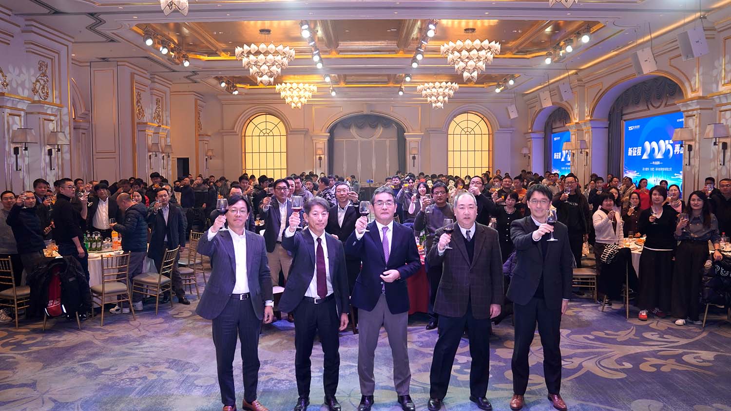 UB8���ι���