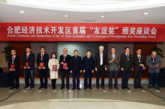 �������ٻ����꽱��Ƭ