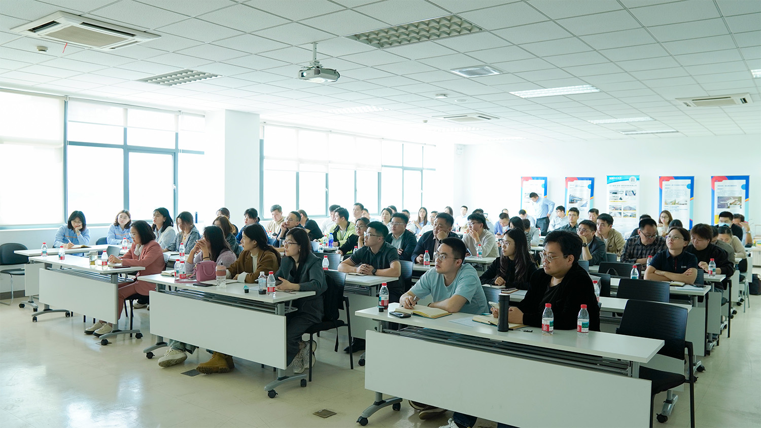 UB8���ι���